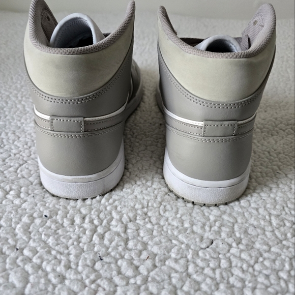 Nike Men's Air Jordan 1 Mid Linen Sneakers size 10.5 - Picture 5 of 11